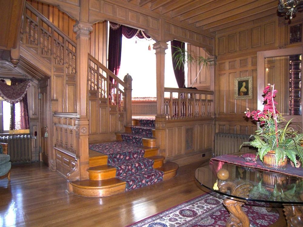 Alexander Mansion Bed & Breakfast Winona Exterior photo